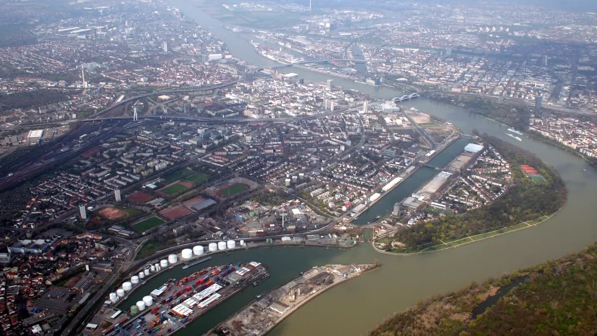 Stadtansicht von Ludwigshafen am Rhein